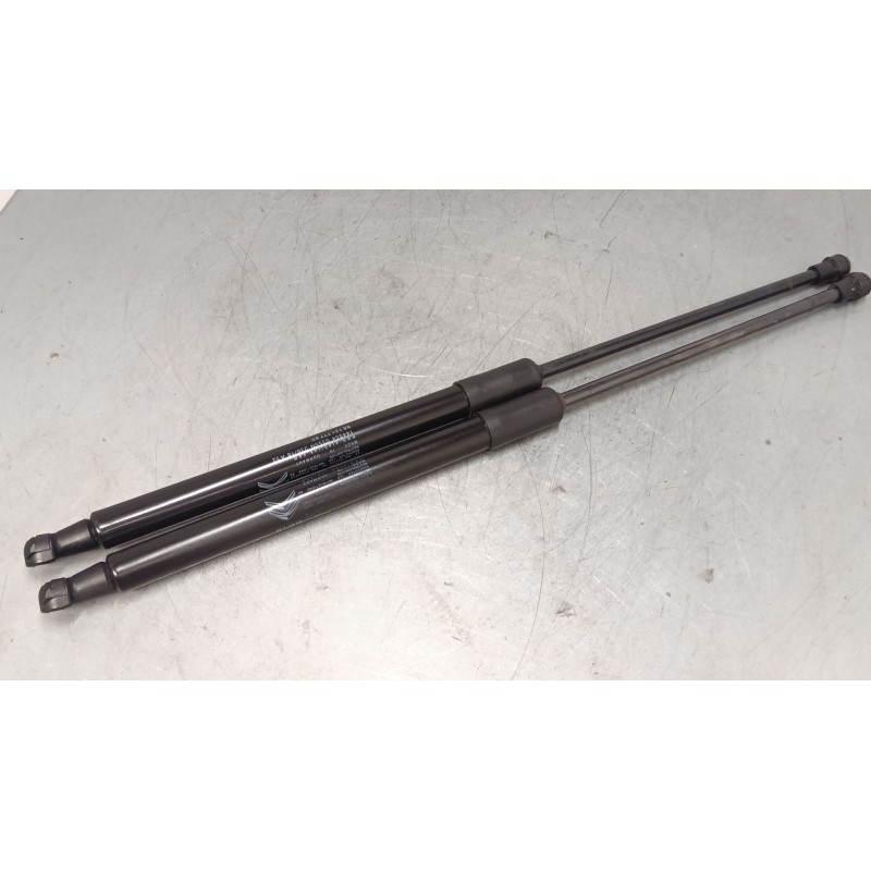 Recambio de amortiguadores malet/porton para citroën c3 iii (sx) 1.2 thp 110 referencia OEM IAM 9813177780  