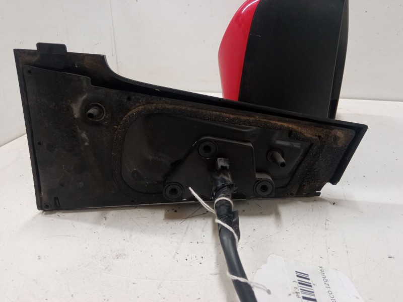 Recambio de retrovisor electrico izquierdo para toyota yaris (_p13_) 1.5 (nsp131_) referencia OEM IAM   