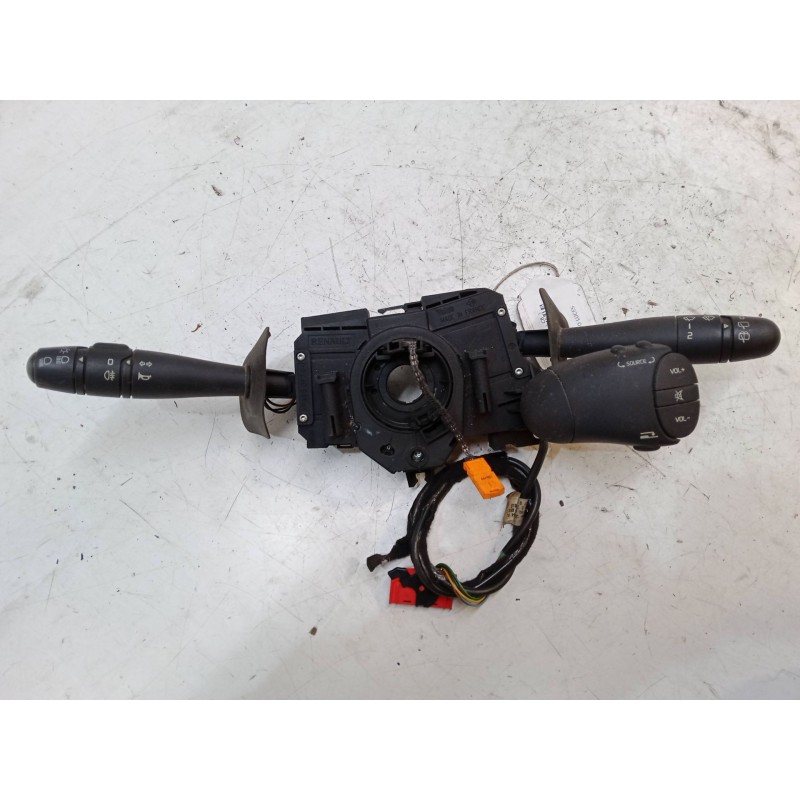 Recambio de mando luces para renault clio ii (bb_, cb_) 1.4 (b/cb0c, b/cb0s) referencia OEM IAM 7701045279 61650004 7700432854