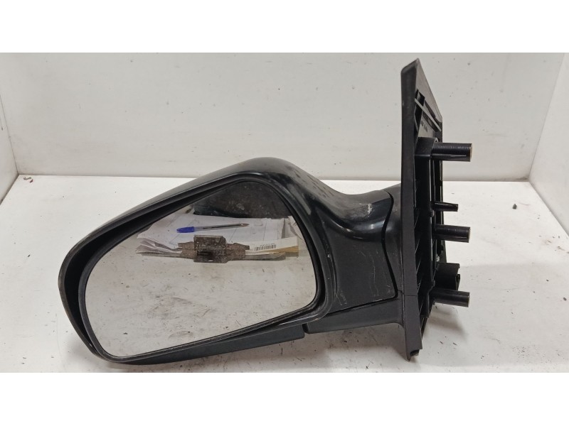 Recambio de retrovisor electrico izquierdo para hyundai matrix (fc) 1.6 referencia OEM IAM   
