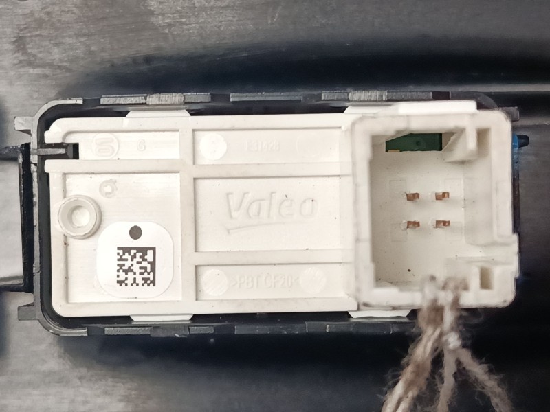 Recambio de mando elevalunas delantero derecho para citroën c3 iii (sx) 1.2 thp 110 referencia OEM IAM 96762292ZD  
