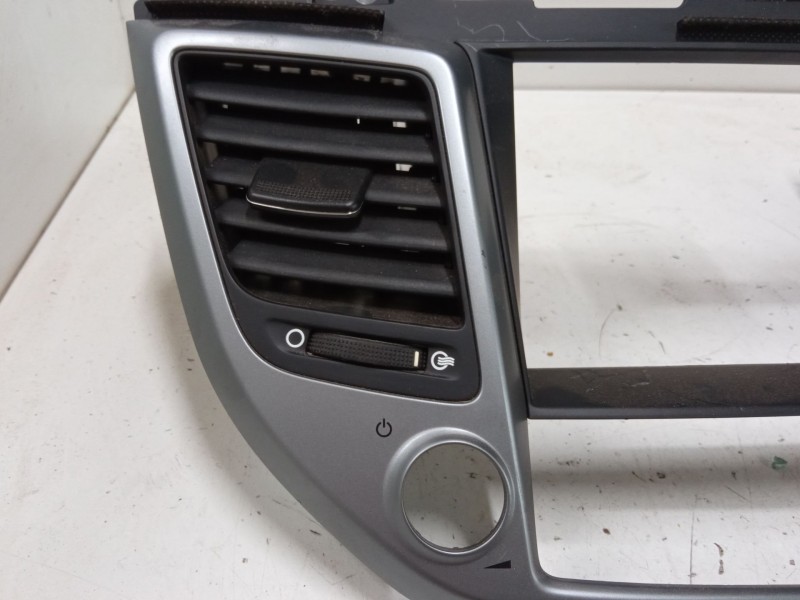 Recambio de aireador para hyundai tucson (tl, tle) 1.7 crdi referencia OEM IAM   