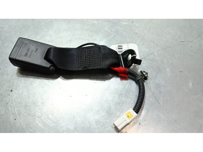 Recambio de anclaje cinturon trasero izquierdo para hyundai tucson (tl, tle) 1.7 crdi referencia OEM IAM   