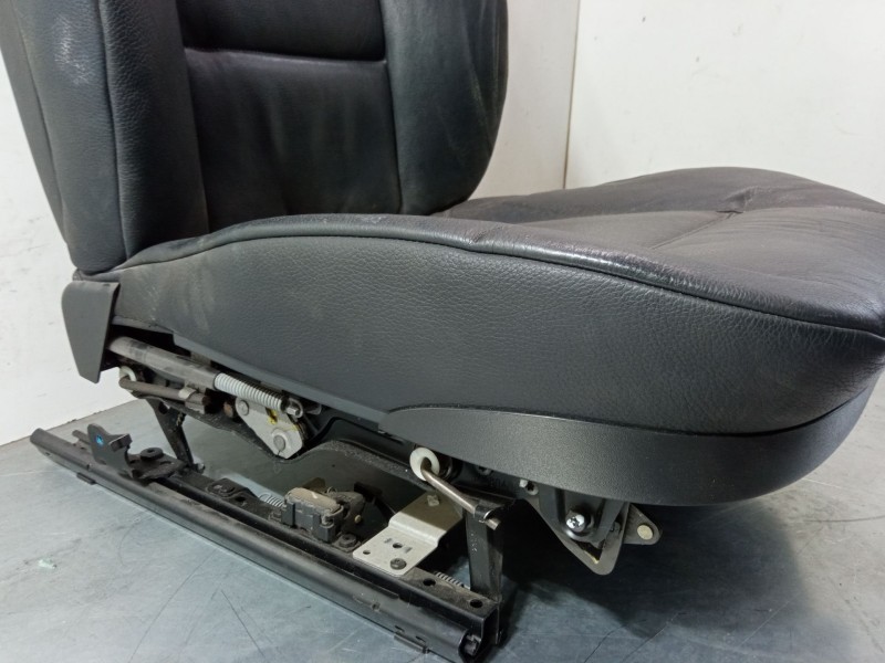 Recambio de asiento delantero izquierdo para bmw x5 (e53) 3.0 d referencia OEM IAM   