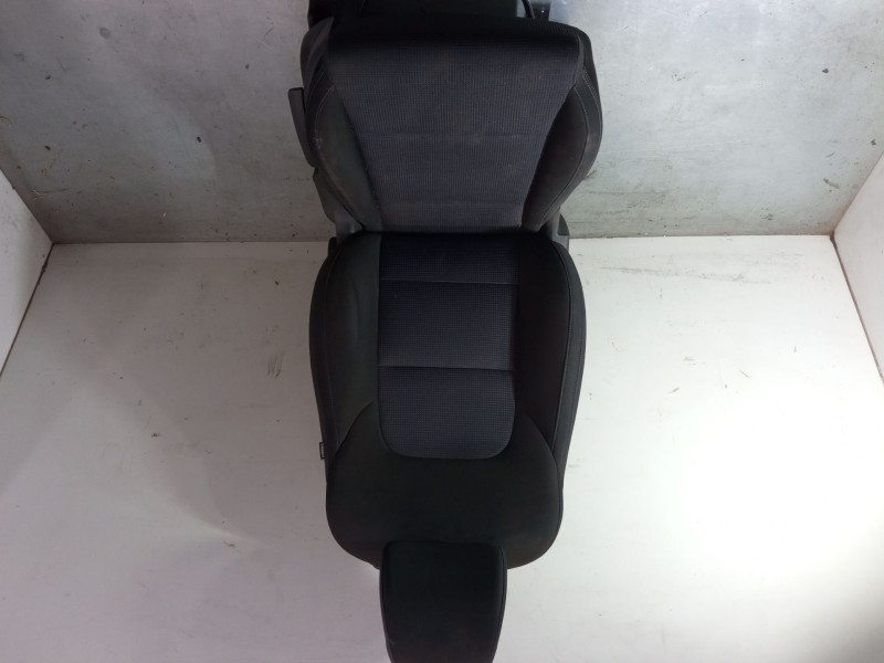 Recambio de asiento delantero izquierdo para hyundai tucson (tl, tle) 1.7 crdi referencia OEM IAM   