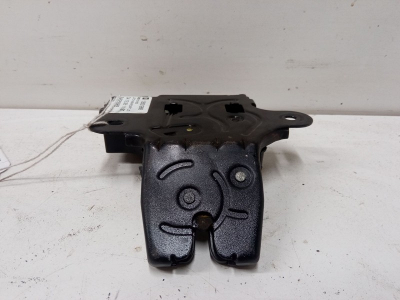 Recambio de cerradura maletero / porton para opel insignia a sedán (g09) 2.0 cdti (69) referencia OEM IAM 13501988  