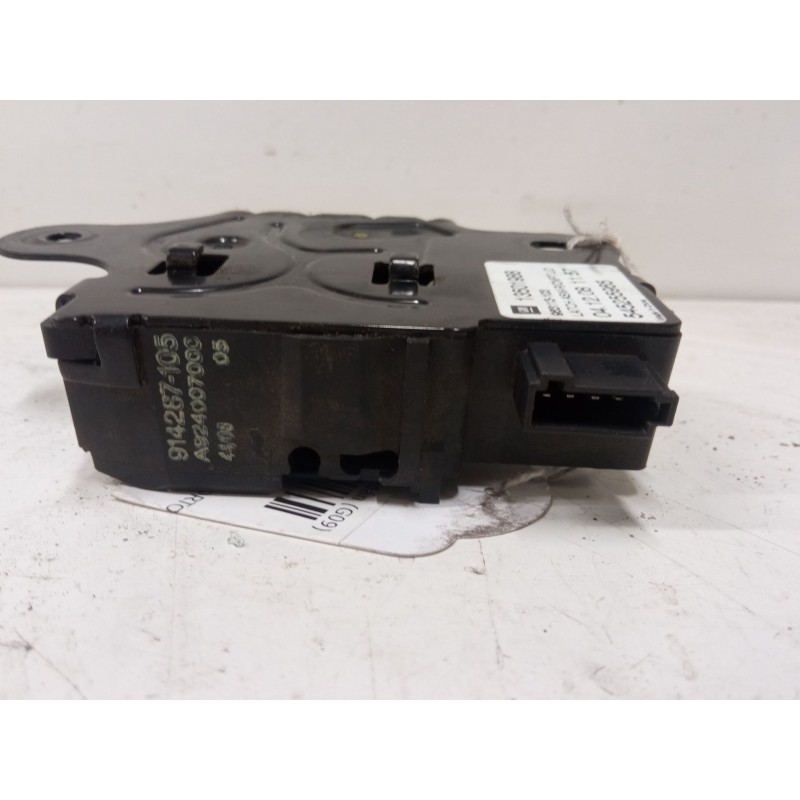 Recambio de cerradura maletero / porton para opel insignia a sedán (g09) 2.0 cdti (69) referencia OEM IAM 13501988  