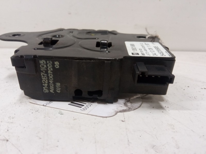 Recambio de cerradura maletero / porton para opel insignia a sedán (g09) 2.0 cdti (69) referencia OEM IAM 13501988  