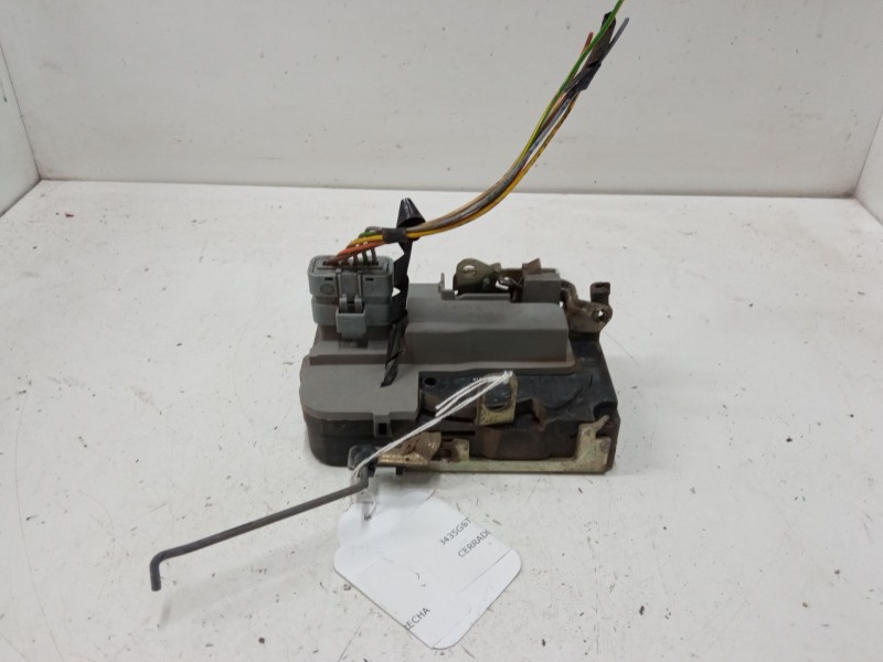 Recambio de cerradura puerta delantera derecha para peugeot 206+ (2l_, 2m_) 1.4 hdi eco 70 referencia OEM IAM   