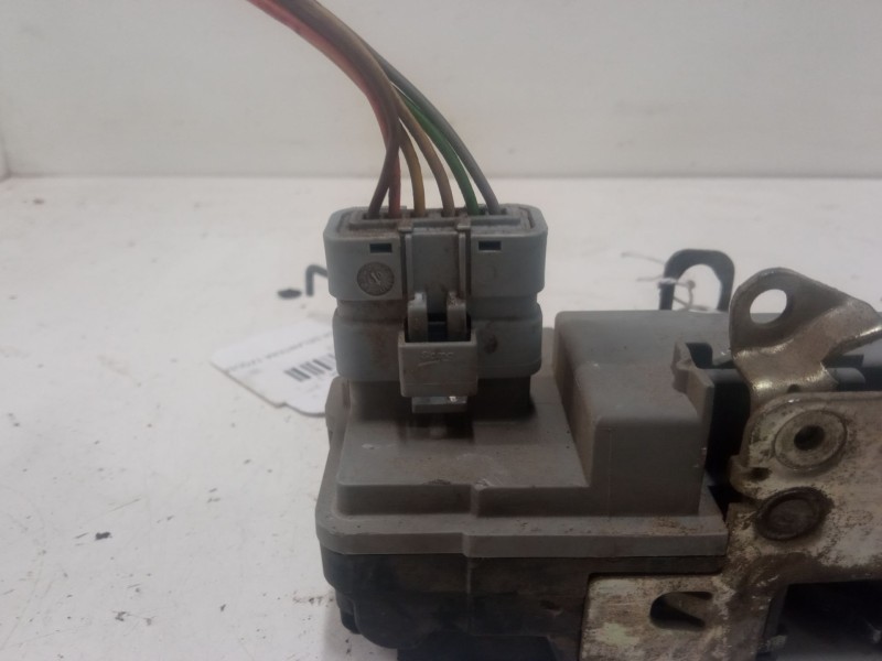 Recambio de cerradura puerta delantera izquierda para peugeot 206+ (2l_, 2m_) 1.4 hdi eco 70 referencia OEM IAM   