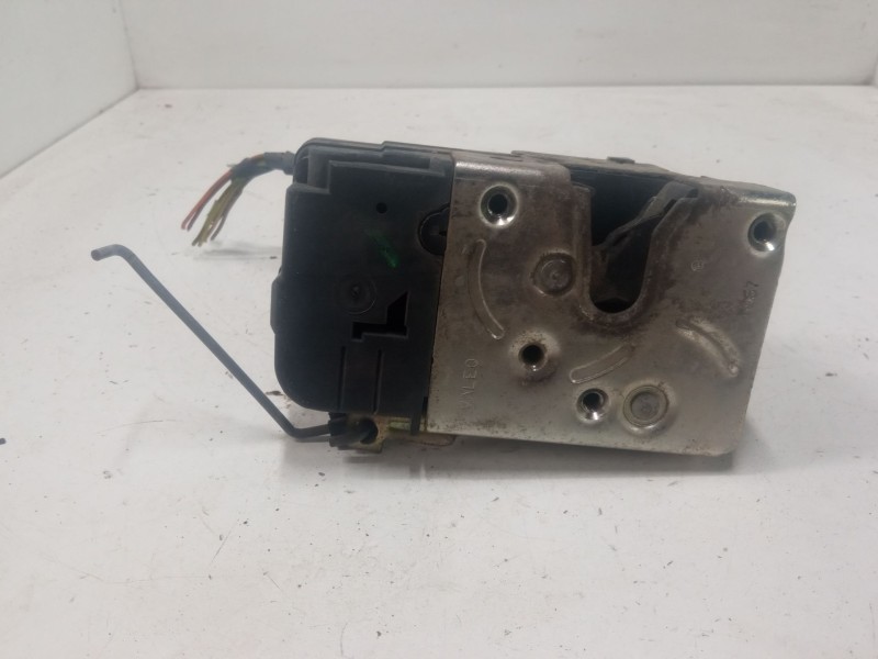 Recambio de cerradura puerta delantera izquierda para peugeot 206+ (2l_, 2m_) 1.4 hdi eco 70 referencia OEM IAM   