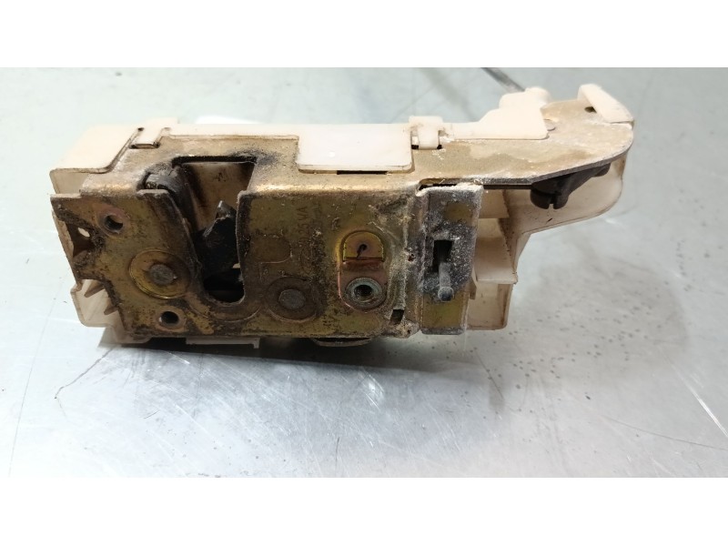 Recambio de cerradura puerta trasera izquierda para ford fiesta iii (gfj) 1.1 referencia OEM IAM   