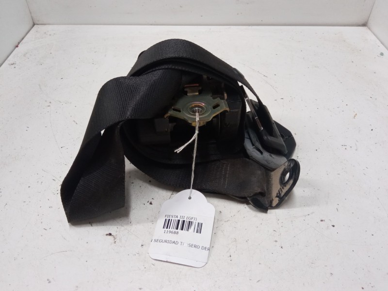 Recambio de cinturon seguridad trasero derecho para ford fiesta iii (gfj) 1.1 referencia OEM IAM   