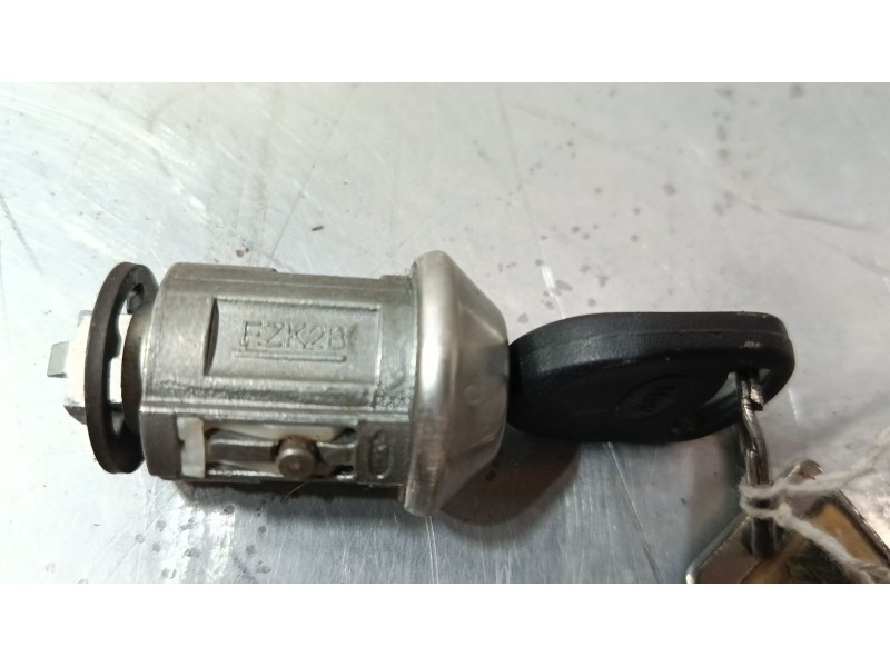 Recambio de clausor para ford fiesta iii (gfj) 1.1 referencia OEM IAM   