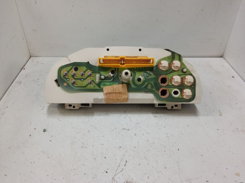 Recambio de cuadro instrumentos para ford fiesta iii (gfj) 1.1 referencia OEM IAM 94FP10848A  