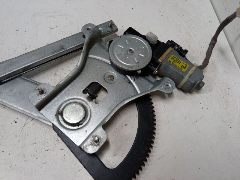 Recambio de elevalunas electrico delantero derecho para chevrolet aveo / kalos hatchback (t250, t255) 1.4 referencia OEM IAM 968