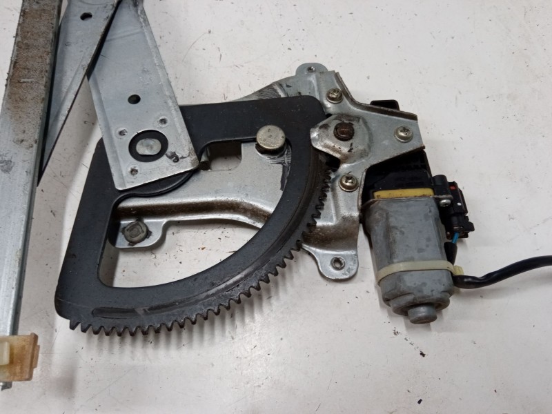 Recambio de elevalunas electrico delantero izquierdo para chevrolet aveo / kalos hatchback (t250, t255) 1.4 referencia OEM IAM 9