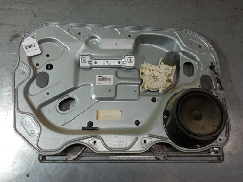 Recambio de elevalunas electrico delantero izquierdo para ford focus ii (da_, hcp, dp) 1.6 referencia OEM IAM 984562  