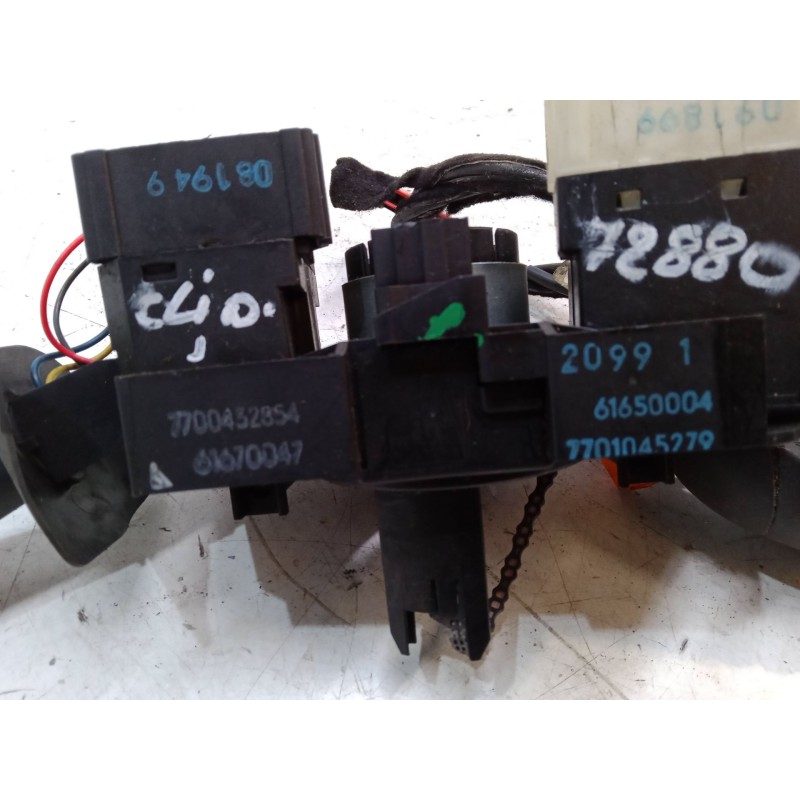 Recambio de mando luces para renault clio ii (bb_, cb_) 1.4 (b/cb0c, b/cb0s) referencia OEM IAM 7701045279 61650004 7700432854