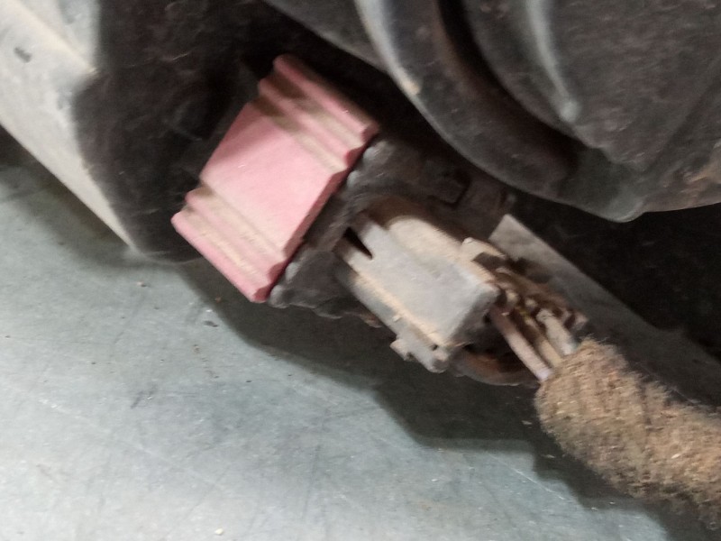 Recambio de faro derecho para opel corsa d (s07) 1.2 (l08, l68) referencia OEM IAM   