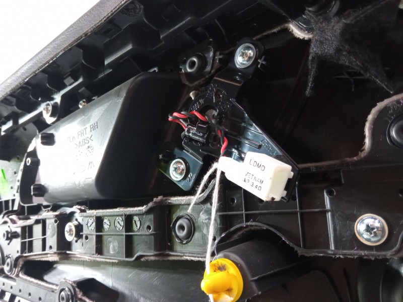 Recambio de guarnecido puerta delantera derecha para hyundai tucson (tl, tle) 1.7 crdi referencia OEM IAM   
