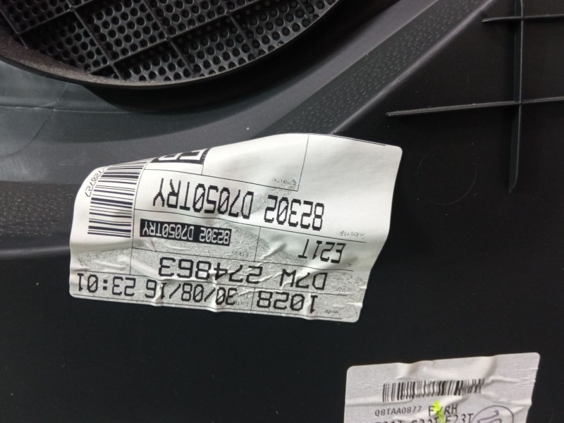 Recambio de guarnecido puerta delantera derecha para hyundai tucson (tl, tle) 1.7 crdi referencia OEM IAM   