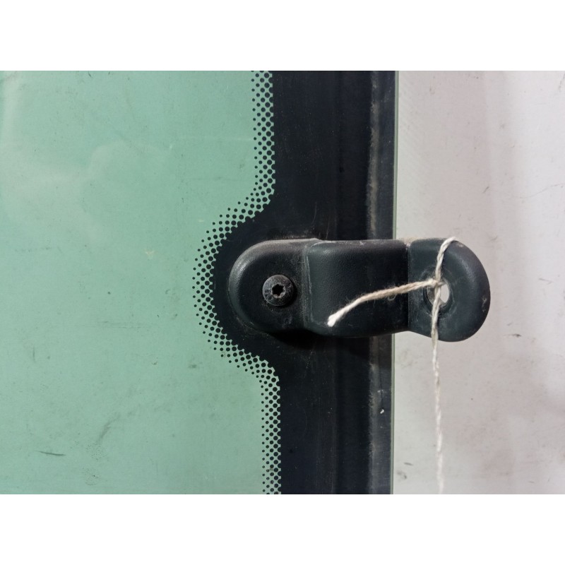 Recambio de luna corredera izquierda para renault kangoo (kc0/1_) 1.9 dti (kc0u) referencia OEM IAM   