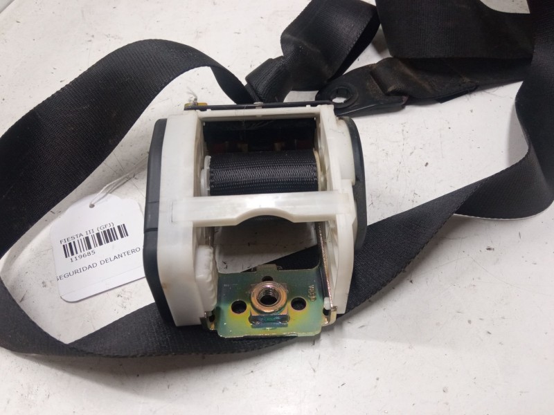 Recambio de cinturon seguridad delantero derecho para ford fiesta iii (gfj) 1.1 referencia OEM IAM   