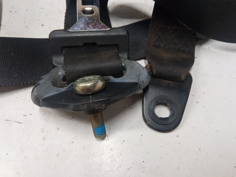 Recambio de cinturon seguridad delantero derecho para ford fiesta iii (gfj) 1.1 referencia OEM IAM   
