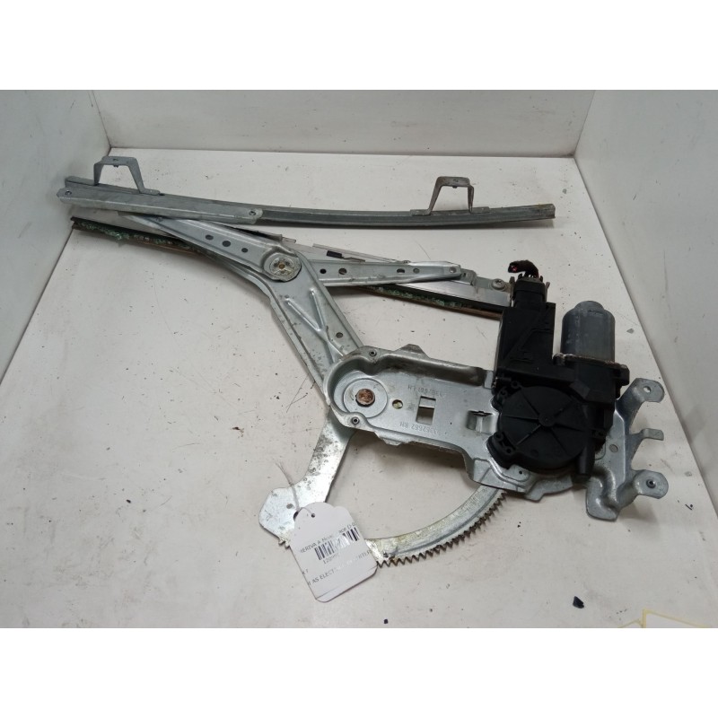 Recambio de elevalunas electrico delantero derecho para opel meriva a monospace (x03) 1.7 cdti (e75) referencia OEM IAM 93362662