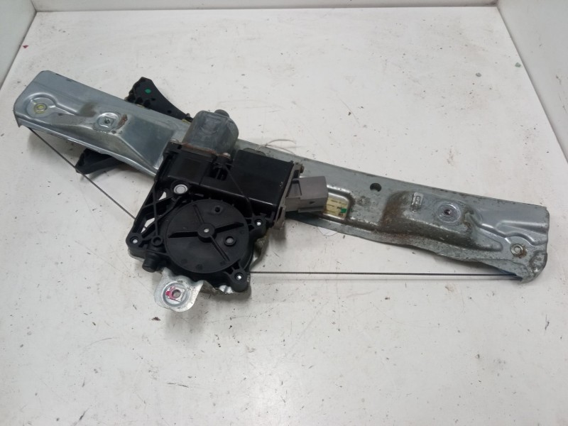 Recambio de elevalunas electrico trasero derecho para opel insignia a sedán (g09) 2.0 cdti (69) referencia OEM IAM 966593  