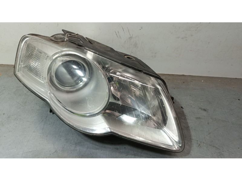 Recambio de faro derecho para volkswagen passat b6 (3c2) 2.0 tdi referencia OEM IAM   