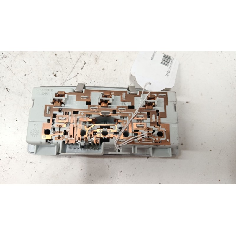 Recambio de luz interior trasera para opel crossland x / crossland (p17, p2qo) 1.2 (75) referencia OEM IAM 316627975  