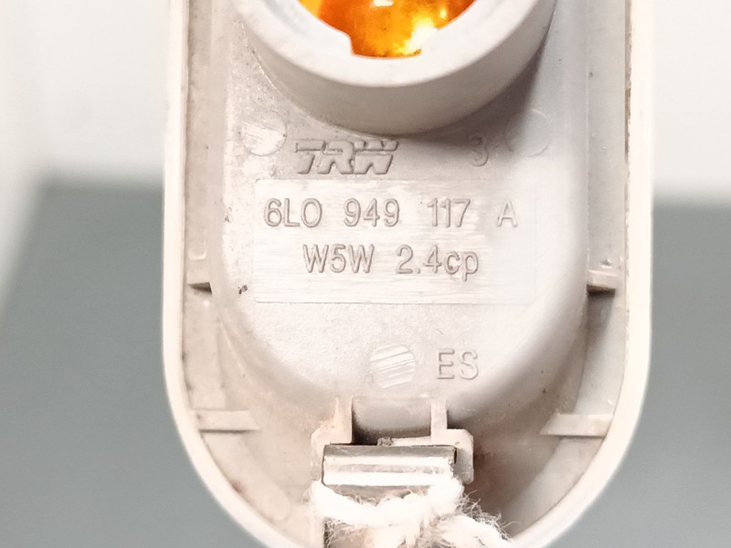 Recambio de intermitente lateral izquierdo para seat altea (5p1) 1.9 tdi referencia OEM IAM   