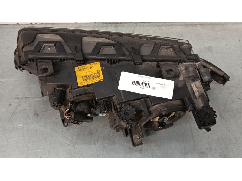 Recambio de faro derecho para bmw 3 (e46) 328 i referencia OEM IAM 6902746 0301089206 