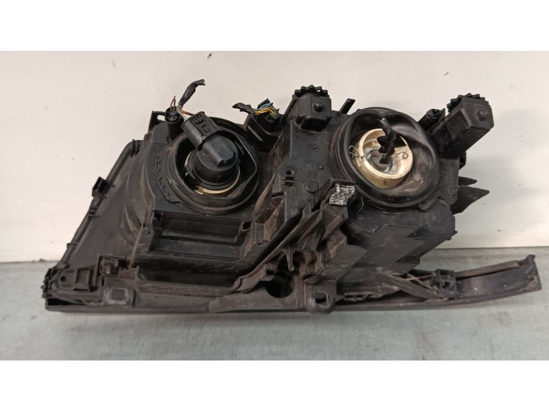 Recambio de faro derecho para bmw 3 (e46) 328 i referencia OEM IAM 6902746 0301089206 