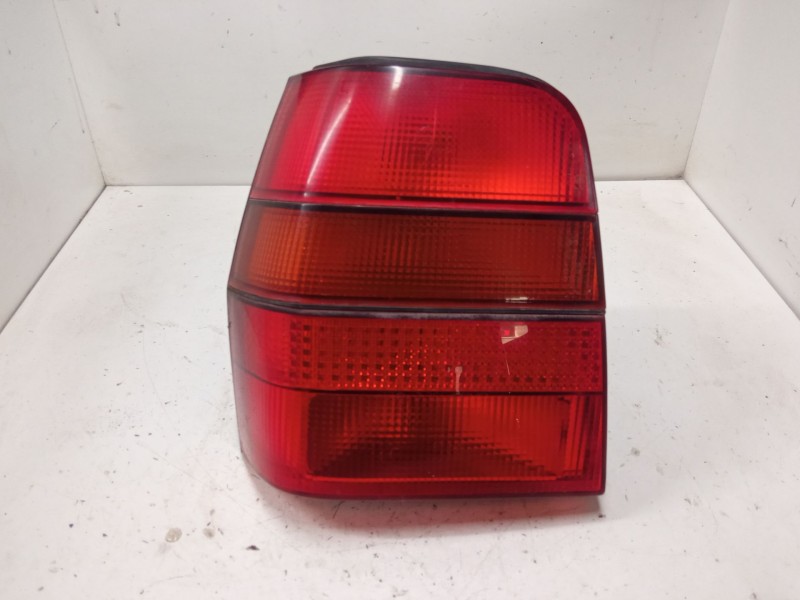 Recambio de piloto trasero izquierdo para volkswagen polo ii (86c, 80) 1.0 cat referencia OEM IAM   