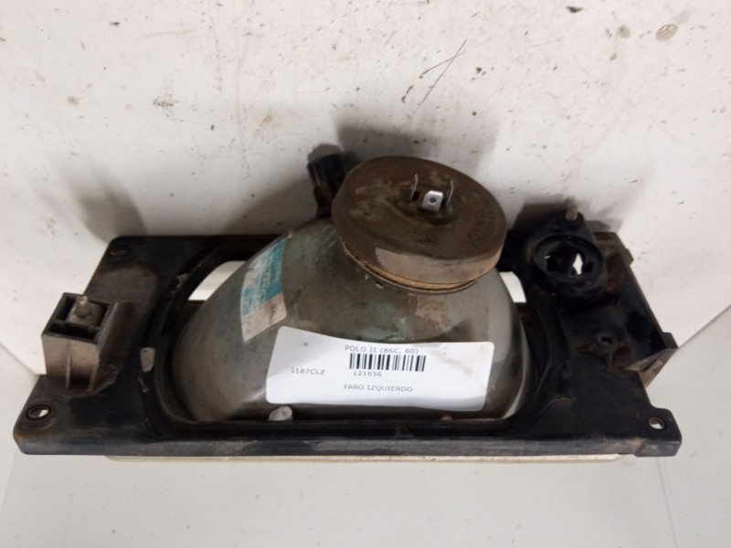 Recambio de faro izquierdo para volkswagen polo ii (86c, 80) 1.0 cat referencia OEM IAM   