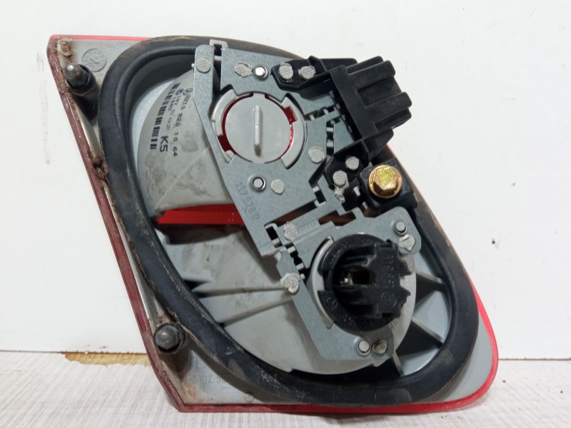 Recambio de piloto trasero porton derecho para mercedes-benz clase e (w210) e 230 (210.037) referencia OEM IAM A2108201064 197 5