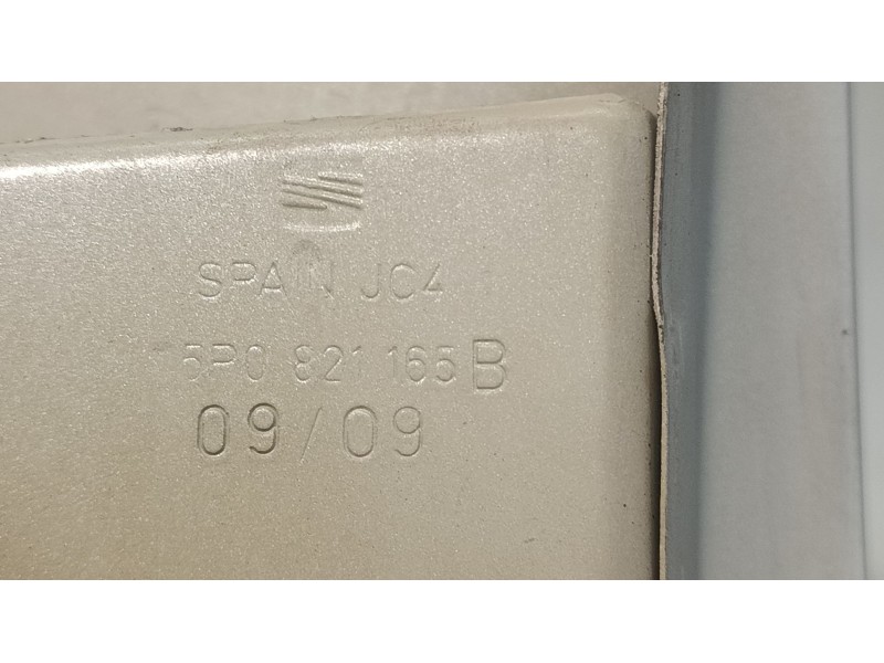 Recambio de aleta delantera izquierda para seat leon (1p1) 1.9 tdi referencia OEM IAM   