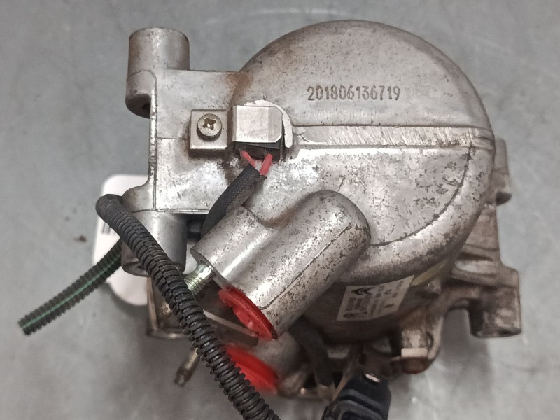 Recambio de compresor a/a para citroën c3 iii (sx) 1.2 thp 110 referencia OEM IAM 9810349980  