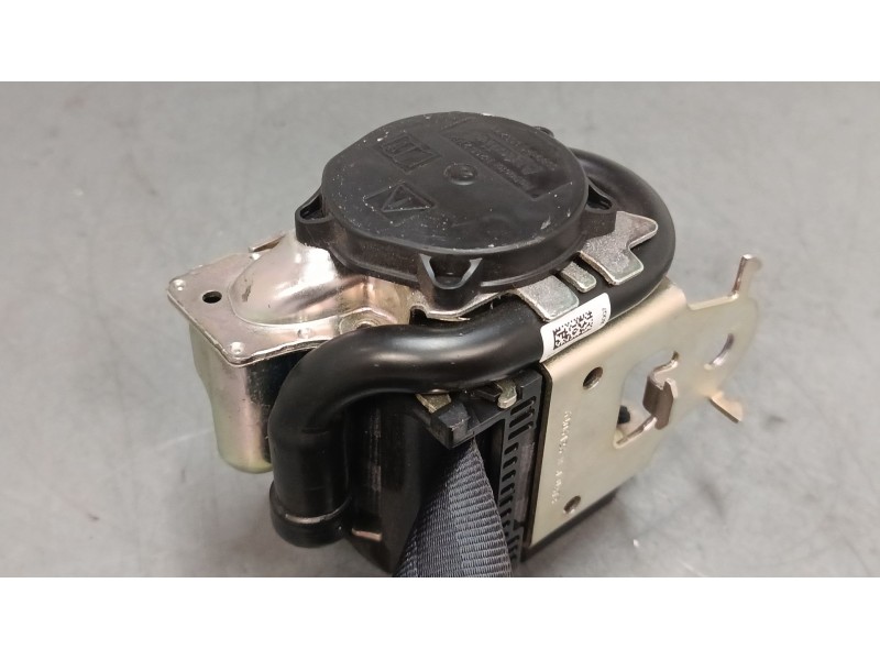 Recambio de cinturon seguridad trasero izquierdo para citroën c3 iii (sx) 1.2 thp 110 referencia OEM IAM 98265759xx  
