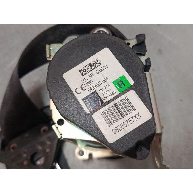 Recambio de cinturon seguridad trasero derecho para citroën c3 iii (sx) 1.2 thp 110 referencia OEM IAM 98265757XX  