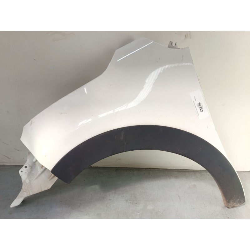 Recambio de aleta delantera izquierda para citroën c3 iii (sx) 1.2 thp 110 referencia OEM IAM 9812869080  