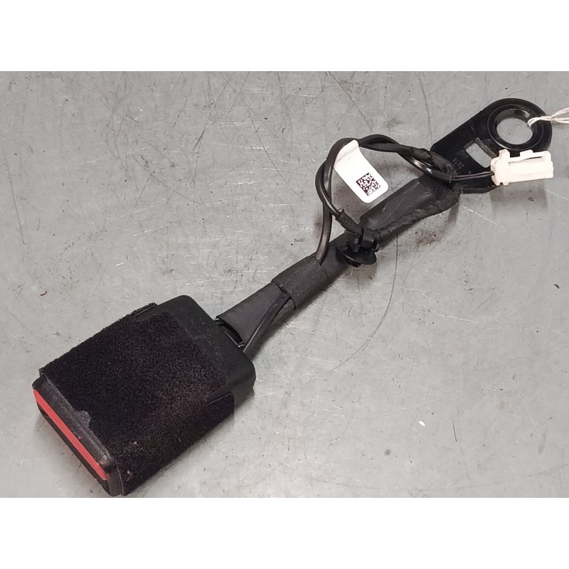 Recambio de anclaje cinturon delantero derecho para citroën c3 iii (sx) 1.2 thp 110 referencia OEM IAM   