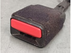 Recambio de anclaje cinturon delantero derecho para citroën c3 iii (sx) 1.2 thp 110 referencia OEM IAM    2