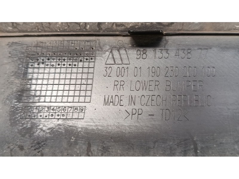 Recambio de paragolpes trasero para citroën c3 iii (sx) 1.2 thp 110 referencia OEM IAM 1618082980  