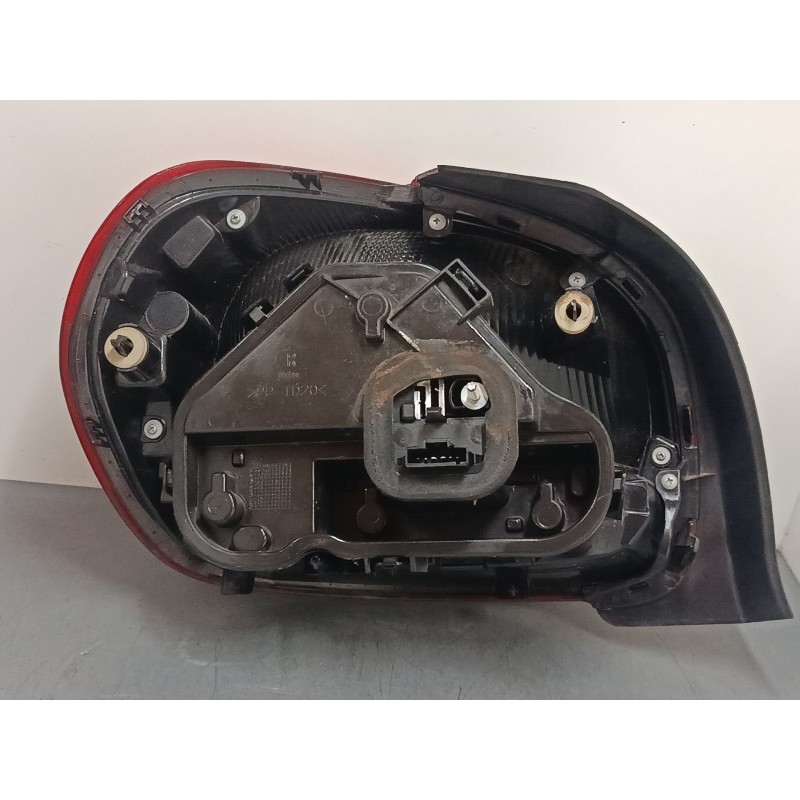 Recambio de piloto trasero derecho para citroën c3 iii (sx) 1.2 thp 110 referencia OEM IAM 9812257480  