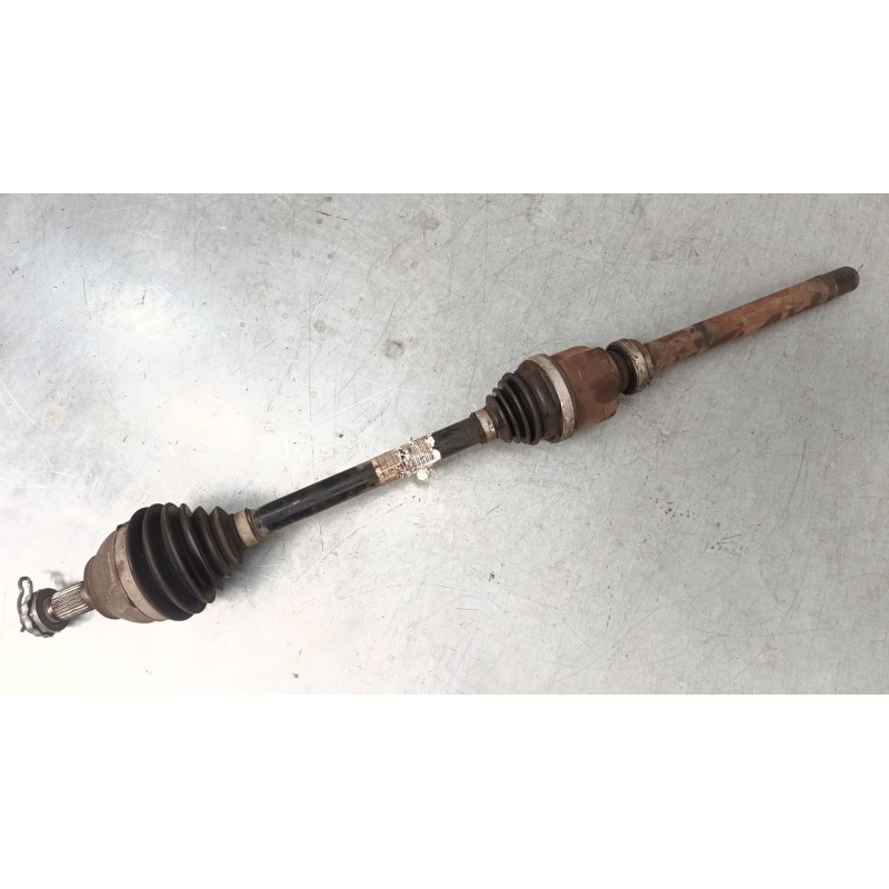 Recambio de transmision delantera derecha para citroën c3 iii (sx) 1.2 thp 110 referencia OEM IAM 9807280380  