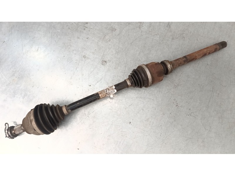Recambio de transmision delantera derecha para citroën c3 iii (sx) 1.2 thp 110 referencia OEM IAM 9807280380  